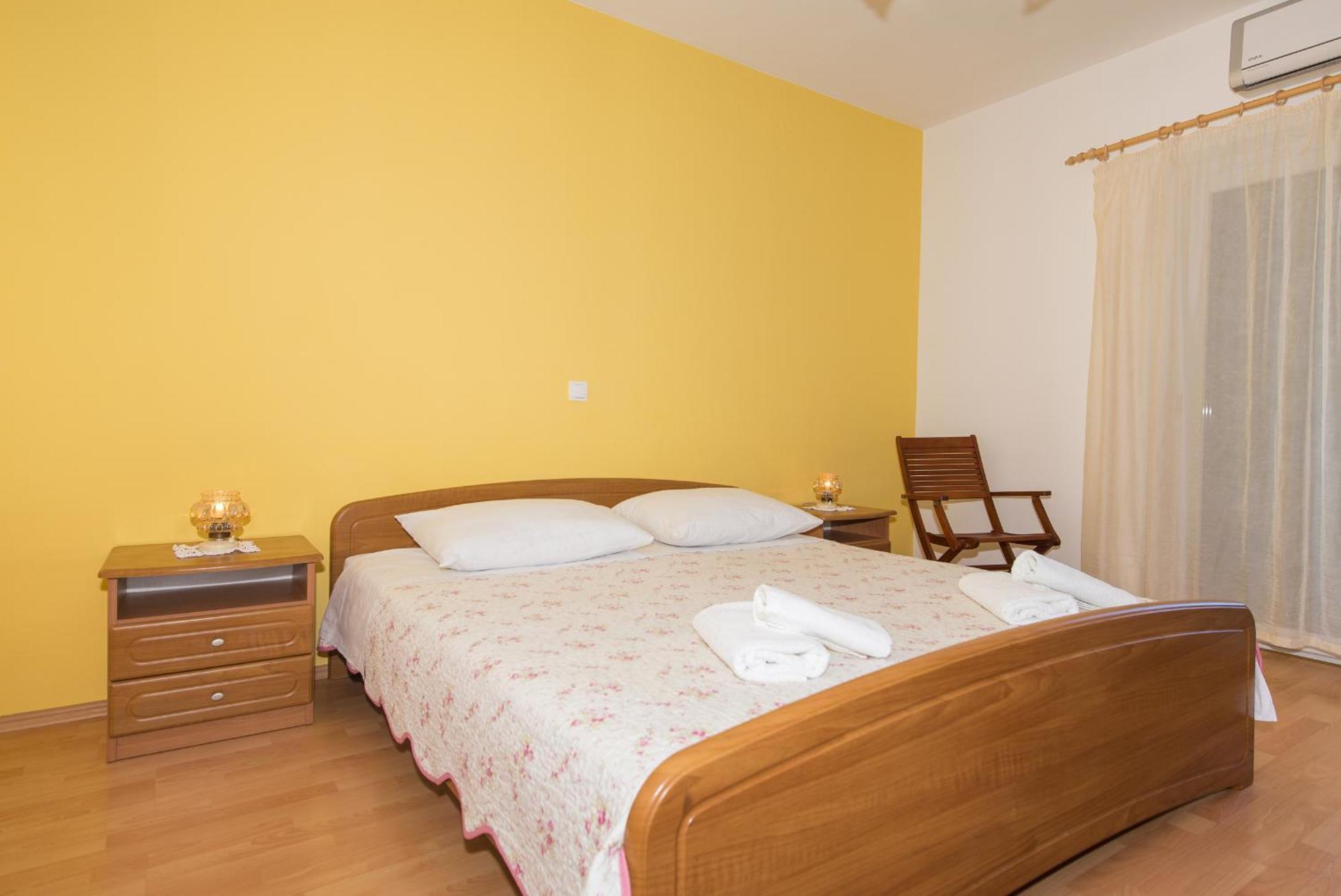 Apartments Marieta Makarska Room photo
