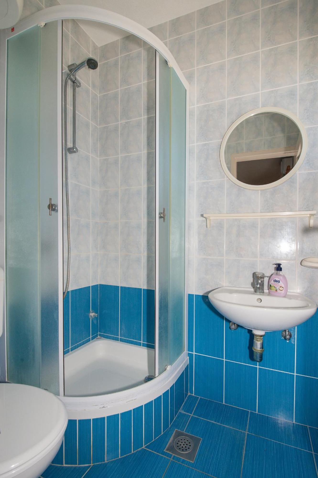 Apartments Marieta Makarska Room photo