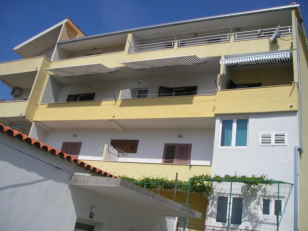Apartments Marieta Makarska Exterior photo